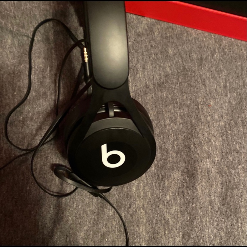Beats - image 4